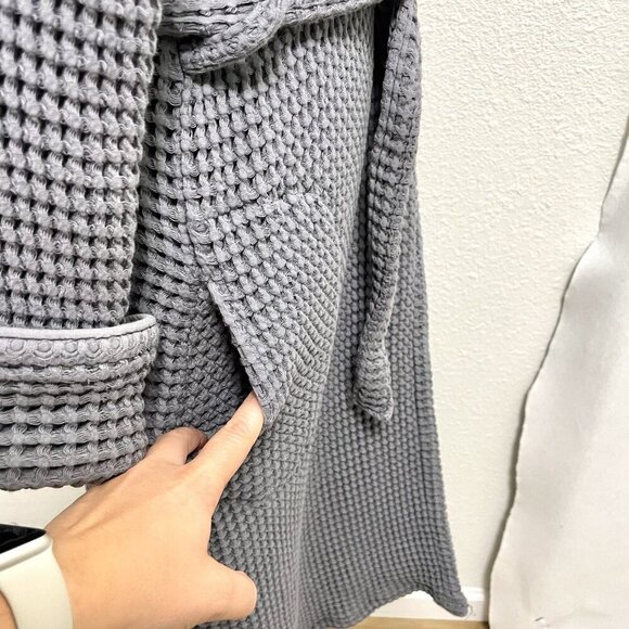 Brooklinen Dreamweave Waffle Robe 100% Turkish Cotton Gray Unisex size Large - Picture 5 of 7